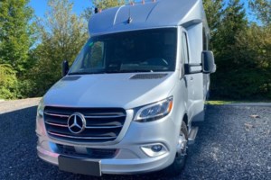 2026 Pleasure-Way Plateau XLRB Std. Model