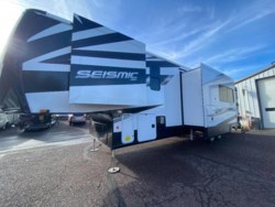 New 2026 Jayco Seismic 359 available in Souderton, Pennsylvania