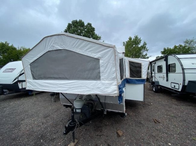2006 Forest River Rockwood Premier 2516G