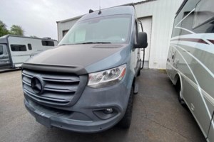 2021 Storyteller Overland Stealth MODE Storyteller Overland 4x4