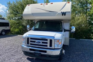 2023 Winnebago Spirit 25B