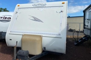 2005 R-Vision Trail Cruiser 243S