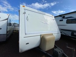 2005 Trail Cruiser 243S by R-Vision from Fretz RV in Souderton, Pennsylvania