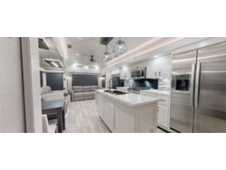 2026 Pinnacle 38KPTS by Jayco from Fretz RV in Souderton, Pennsylvania