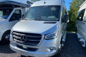 2026 Pleasure-Way Plateau RB