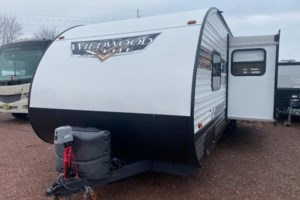 2022 Forest River Wildwood X-Lite 263BHXL