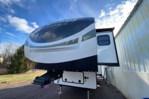 2024 Forest River Flagstaff Classic TRL.