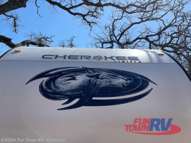 2023 Cherokee 294GEBG by Forest River from Fun Town RV - Cleburne in Cleburne, Texas