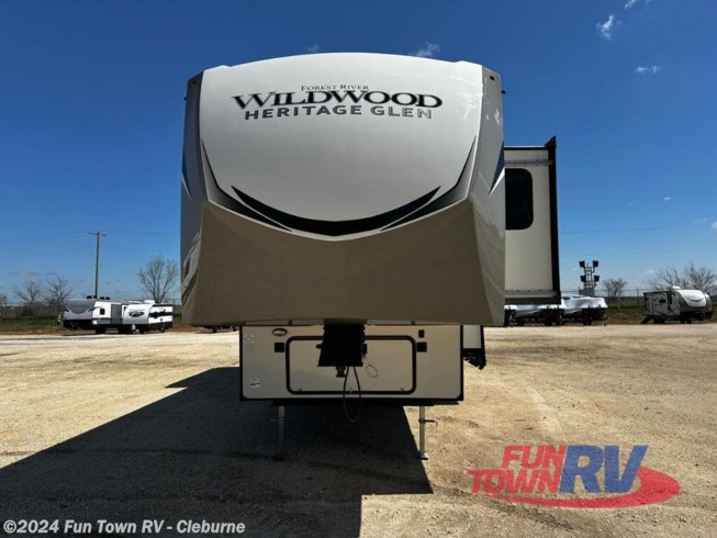 2023 Wildwood Heritage Glen 369BL by Forest River from Fun Town RV - Cleburne in Cleburne, Texas