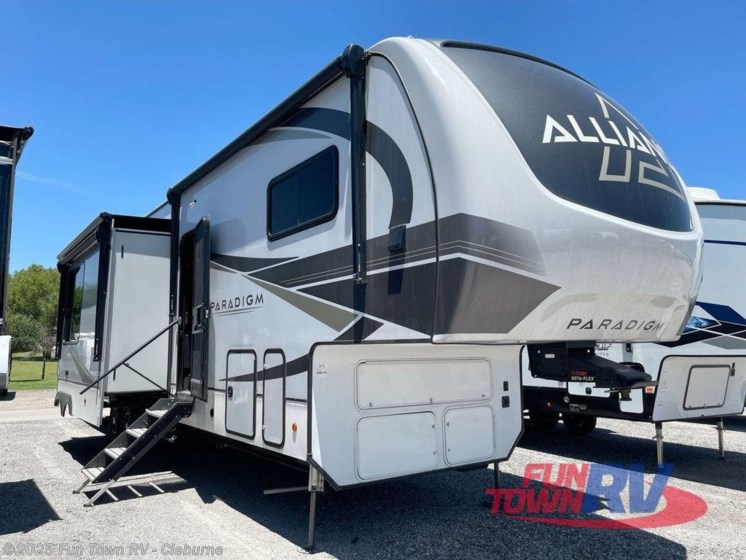 Email now about this 2024 Alliance RV Paradigm 395DS! Used 2024 Alliance RV Paradigm 395DS available in Cleburne, Texas