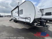 Call now about this 2025 Gulf Stream Yellowstone Ranch Edition 26RBS! 2025 Gulf Stream Yellowstone Ranch Edition 26RBS - New Travel Trailer For Sale by Fun Town RV - Cleburne in Cleburne, Texas