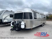 Call now about this 2020 Airstream Queen Series 33FB! 2020 Airstream Queen Series 33FB - Used Travel Trailer For Sale by Fun Town RV - Cleburne in Cleburne, Texas