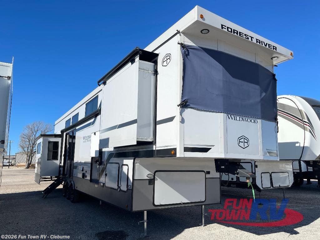 Email now about this 2025 Forest River Wildwood Heritage Glen ROOST43! Used 2025 Forest River Wildwood Heritage Glen ROOST43 available in Cleburne, Texas