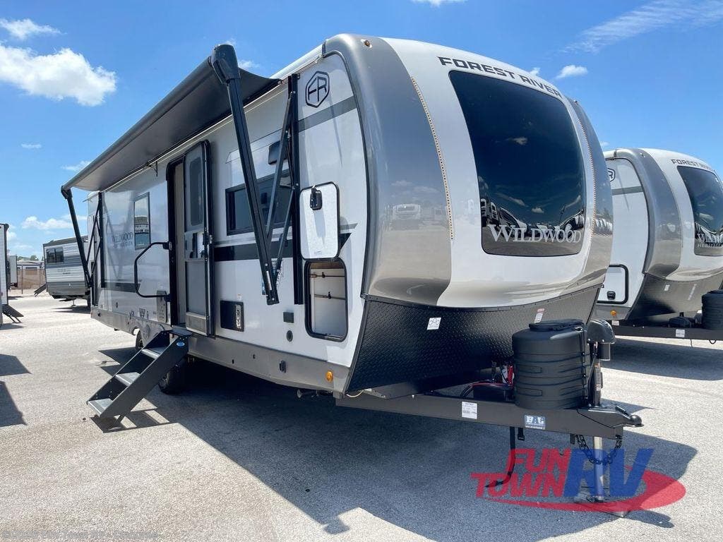 Email now about this 2026 Forest River Wildwood Heritage Glen 261FKRB! New 2026 Forest River Wildwood Heritage Glen 261FKRB available in Cleburne, Texas