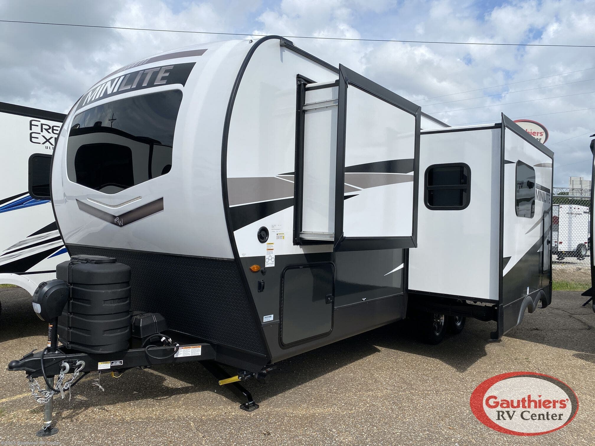 Contact us now about this 2024 Forest River Rockwood Mini Lite 2513S! 2024 Rockwood Mini Lite 2513S by Forest River from Gauthiers' RV Center in Scott, Louisiana