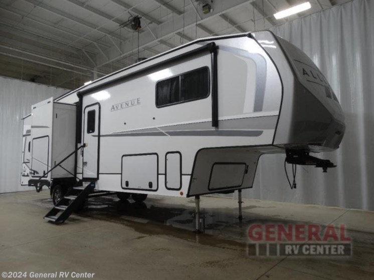 New 2024 Alliance RV Avenue 33RKS available in Brownstown Township, Michigan