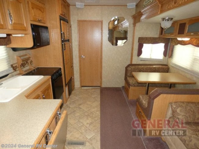2007 Cardinal LE 36-2BH by Forest River from General RV Center in Brownstown Township, Michigan