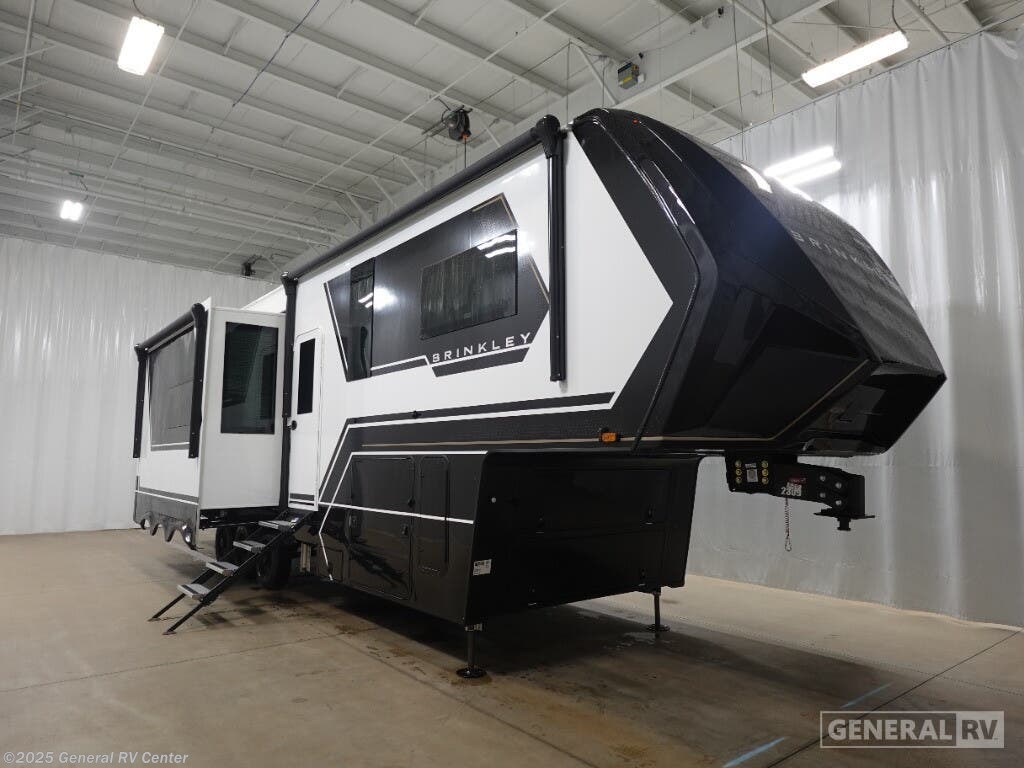 Email now about this 2025 Brinkley RV Model G 3250! New 2025 Brinkley RV Model G 3250 available in Brownstown Township, Michigan