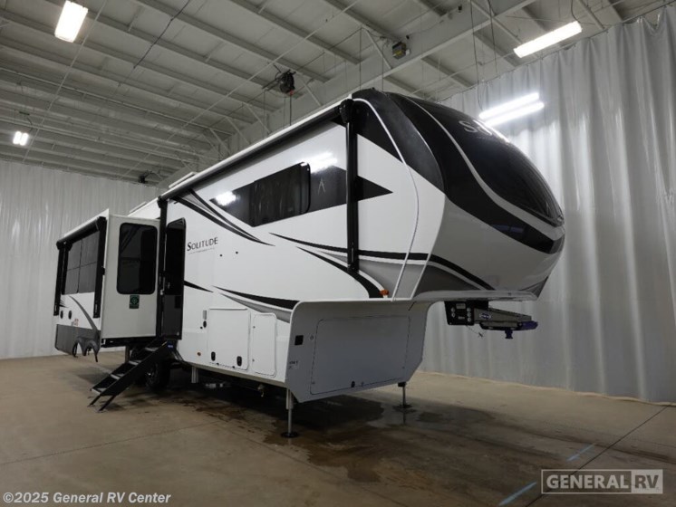 Email now about this 2025 Grand Design Solitude 310GK! New 2025 Grand Design Solitude 310GK available in Brownstown Township, Michigan