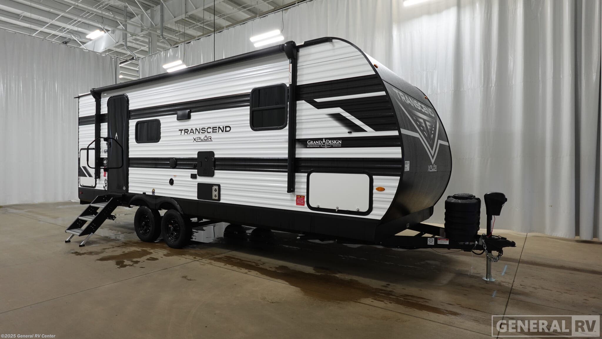 Email now about this 2026 Grand Design TRANSCEND-X 22RBX! New 2026 Grand Design TRANSCEND-X 22RBX available in Brownstown Township, Michigan