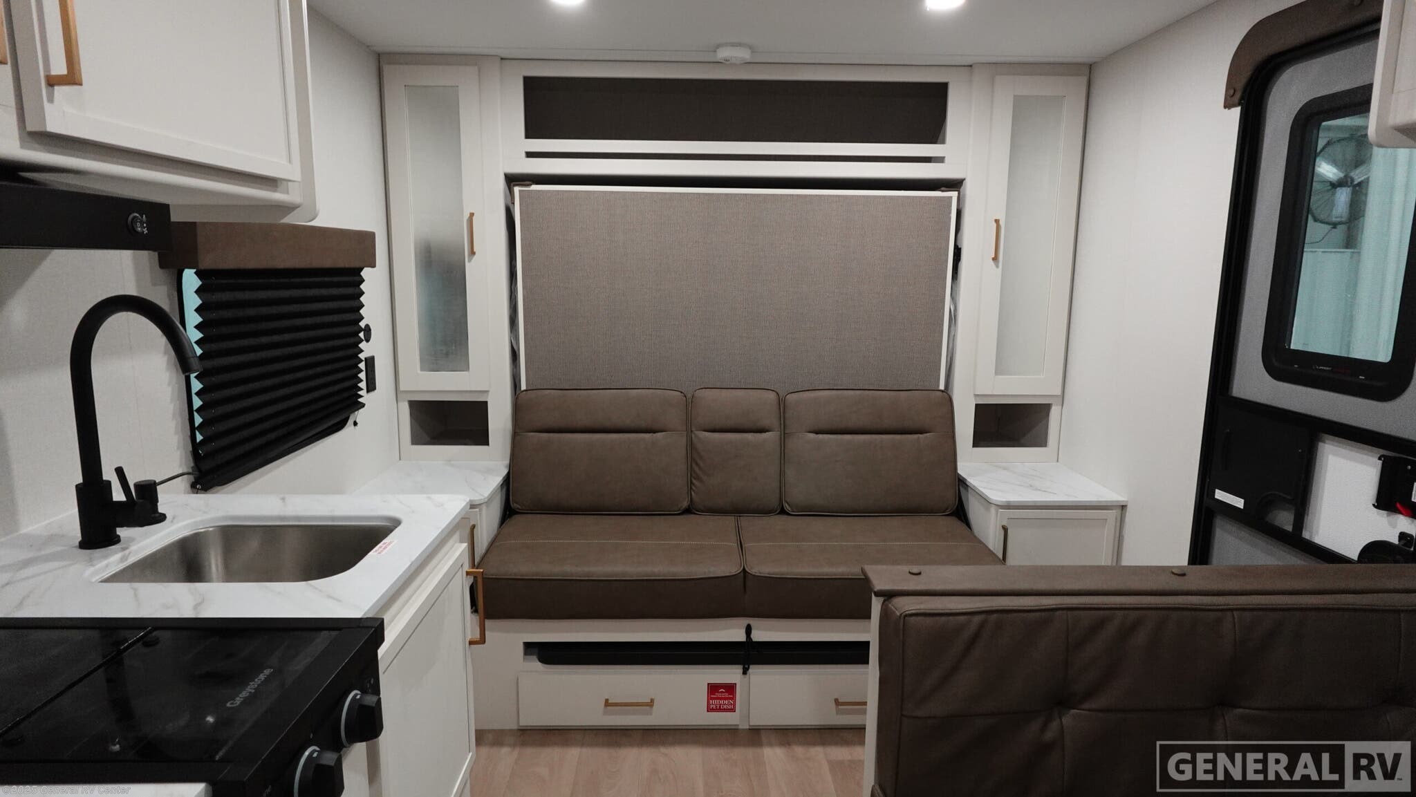 New 2026 Grand Design Transcend One 151RB available in Brownstown Township, Michigan