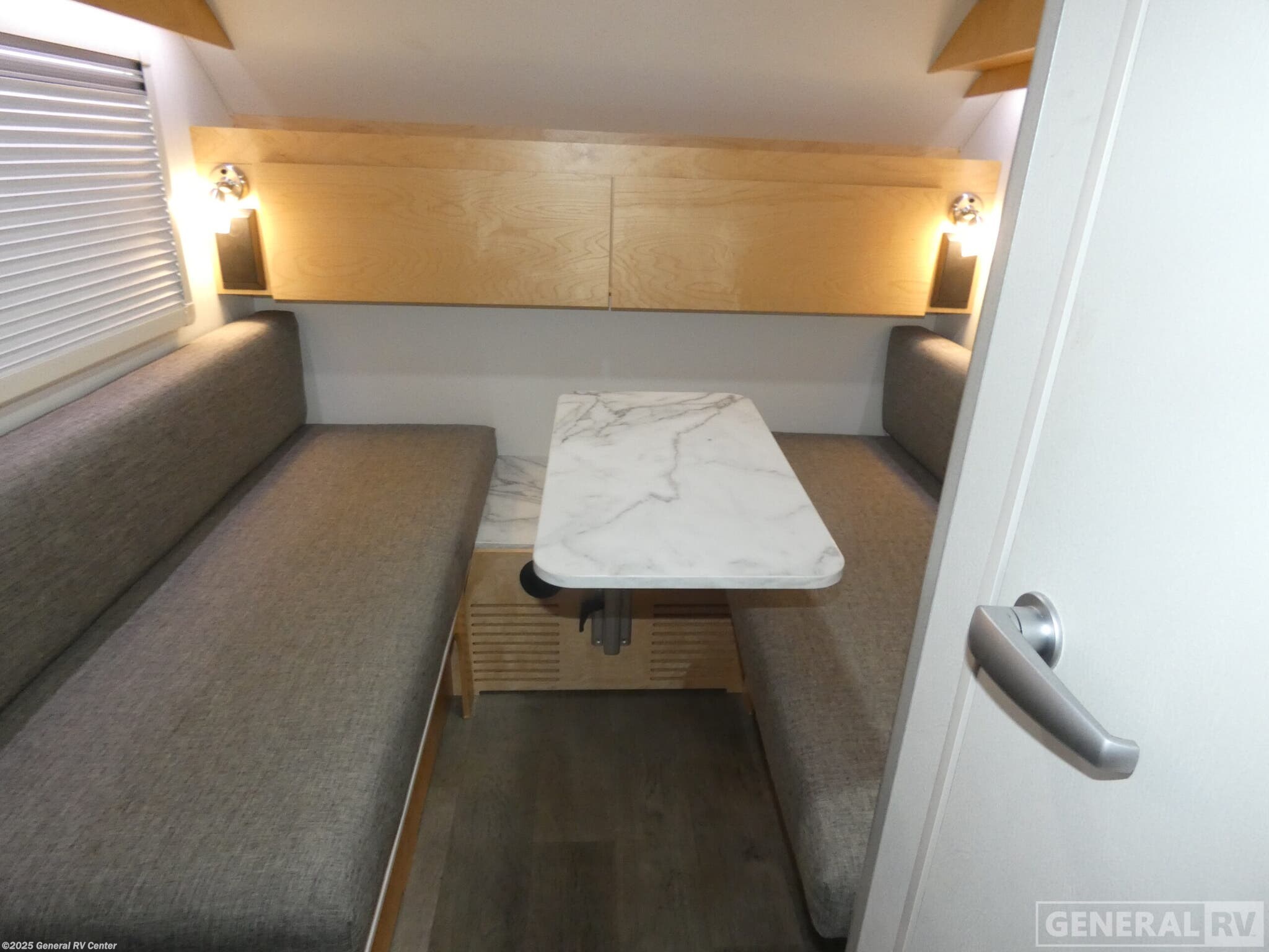 Call now about this 2021 NuCamp TAB 320 CS! 2021 NuCamp TAB 320 CS - Used Travel Trailer For Sale by General RV Center in Brownstown Township, Michigan