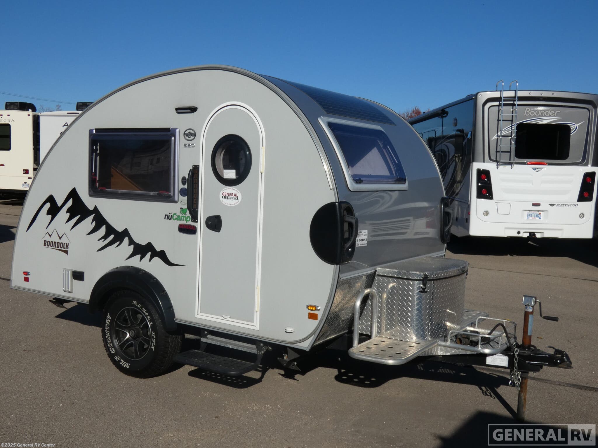 Email now about this 2021 NuCamp TAB 320 CS! Used 2021 NuCamp TAB 320 CS available in Brownstown Township, Michigan