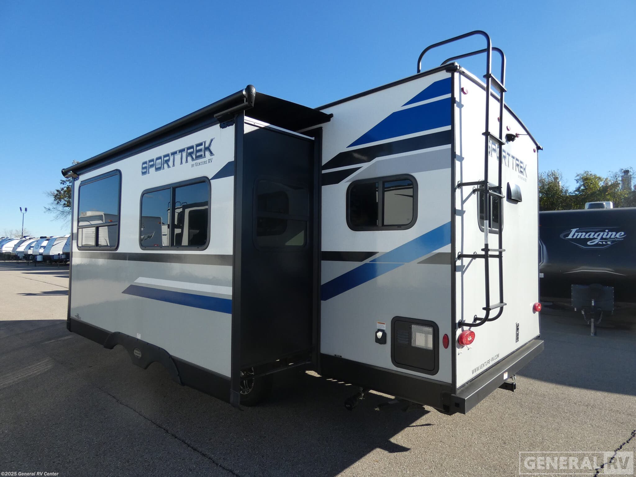 Contact us now about this 2022 Venture RV SportTrek ST251VRK! 2022 SportTrek ST251VRK by Venture RV from General RV Center in Brownstown Township, Michigan