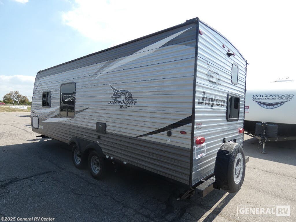 Contact us now about this 2020 Jayco Jay Flight SLX 8 224BH! 2020 Jay Flight SLX 8 224BH by Jayco from General RV Center in Brownstown Township, Michigan