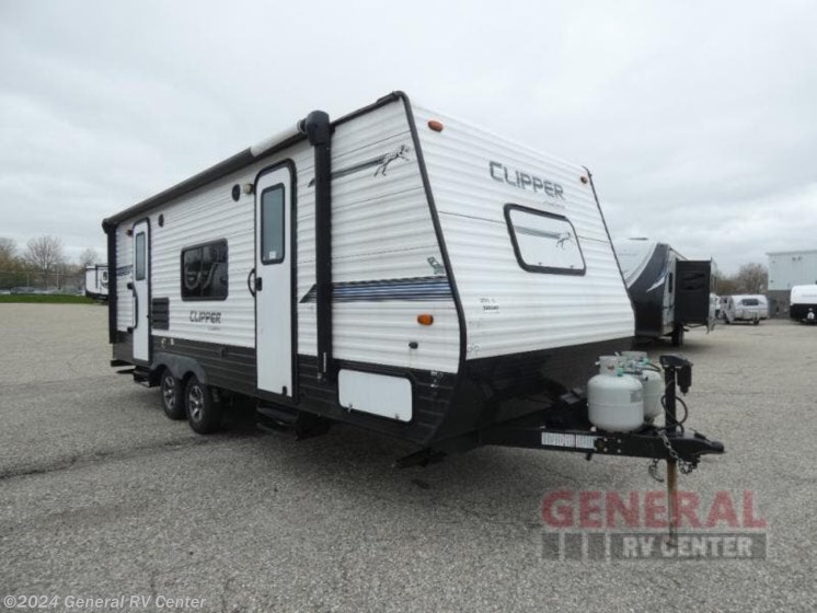 Used 2019 Coachmen Clipper Ultra-Lite 21FQ available in Mount Clemens, Michigan