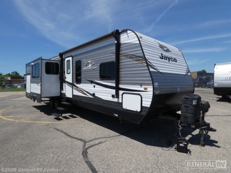 Email now about this 2020 Jayco Flight 32RLOK! Used 2020 Jayco Flight 32RLOK available in Mount Clemens, Michigan