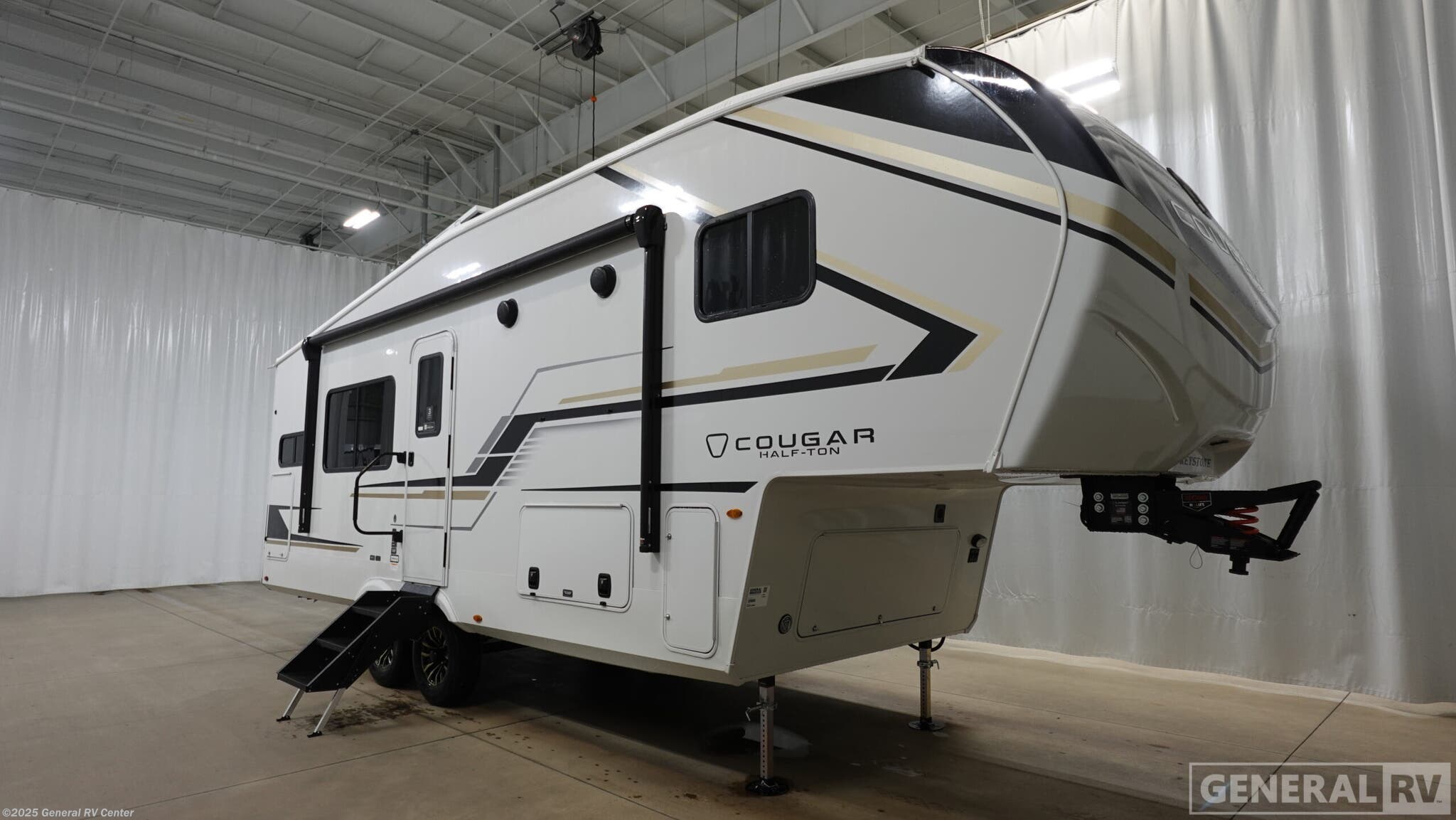 Email now about this 2026 Keystone Cougar 23MLE! New 2026 Keystone Cougar 23MLE available in Mount Clemens, Michigan