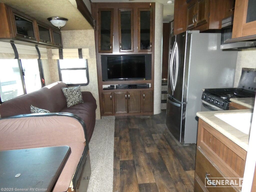 Used 2018 Forest River Sandpiper 365SAQB available in Mount Clemens, Michigan