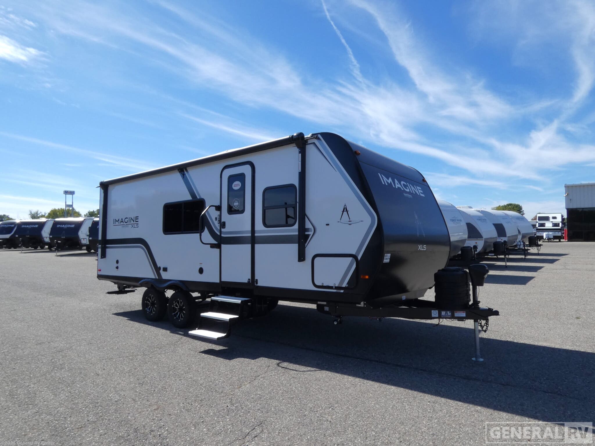 Email now about this 2026 Grand Design Imagine 22MLE! New 2026 Grand Design Imagine 22MLE available in Mount Clemens, Michigan