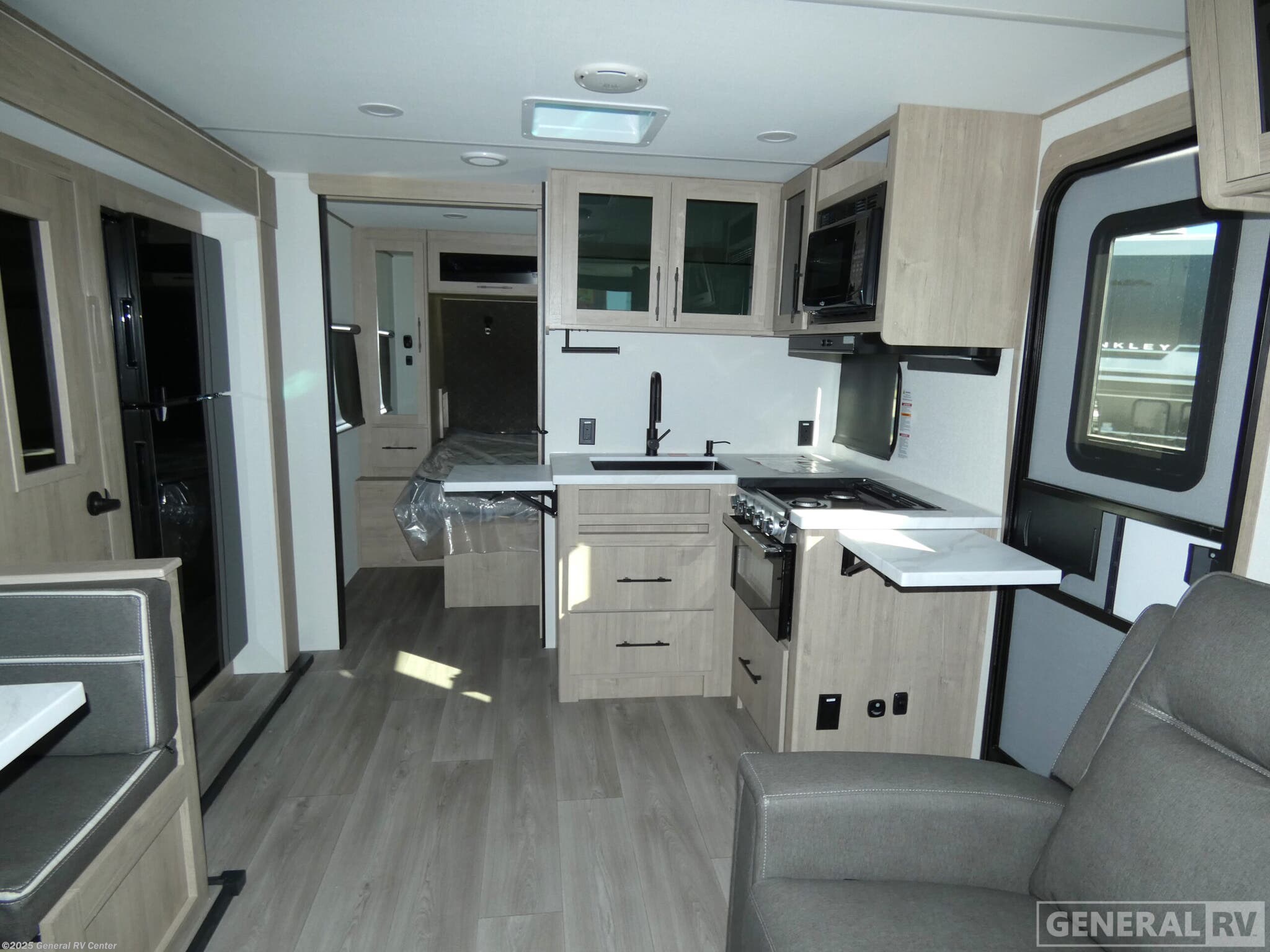 New 2026 Grand Design Imagine 25DBE available in Mount Clemens, Michigan