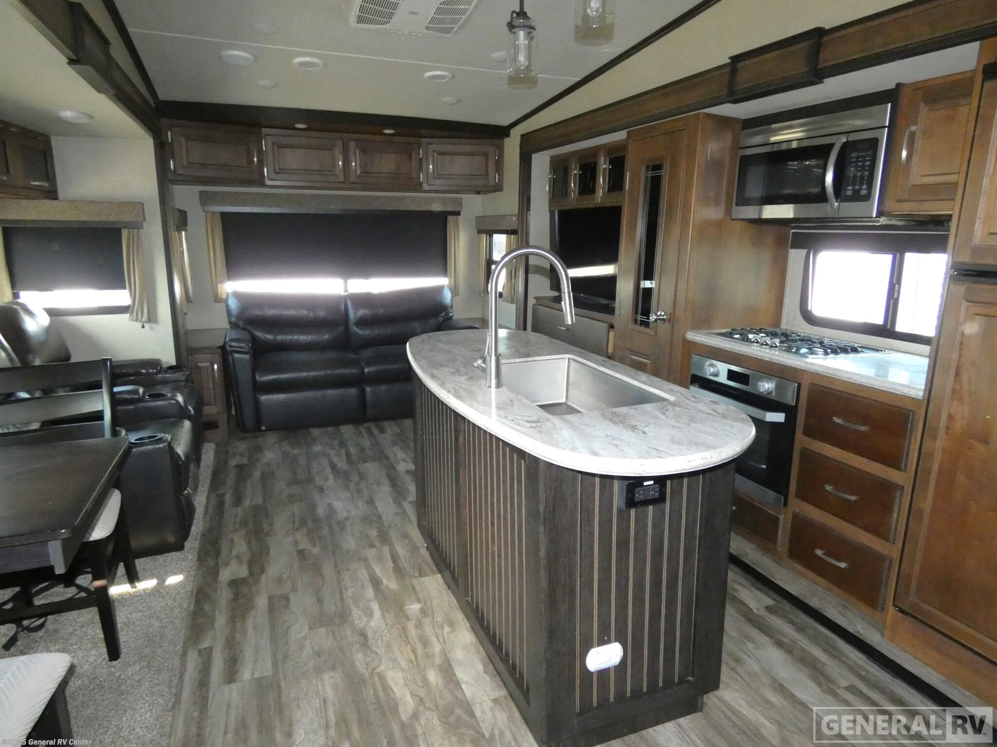 Call now about this 2020 Grand Design Reflection 337RLS! 2020 Grand Design Reflection 337RLS - Used Fifth Wheel For Sale by General RV Center in Mount Clemens, Michigan