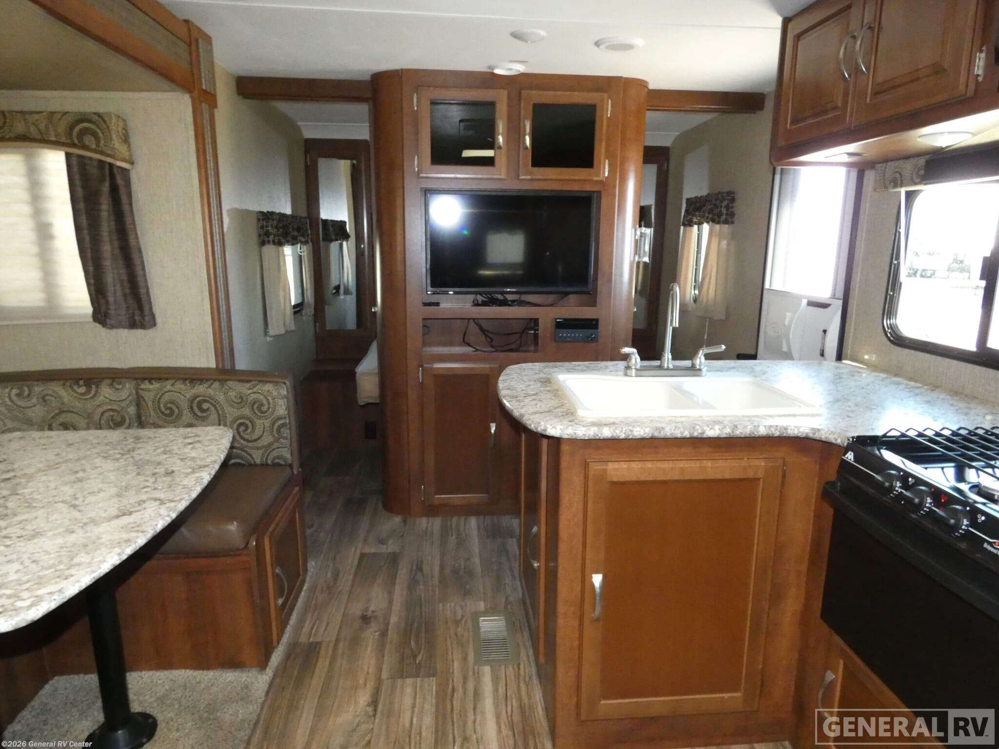 Used 2018 Keystone Passport GT 2400BH available in Mount Clemens, Michigan