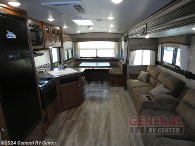 2017 White Hawk 30RDS by Jayco from General RV Center in Elizabethtown, Pennsylvania