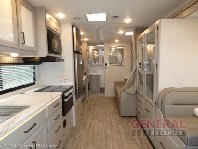2024 Quantum SE SL27 Ford by Thor Motor Coach from General RV Center in Elizabethtown, Pennsylvania