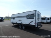 Used 2023 Shasta Shasta 21CK available in Elizabethtown, Pennsylvania