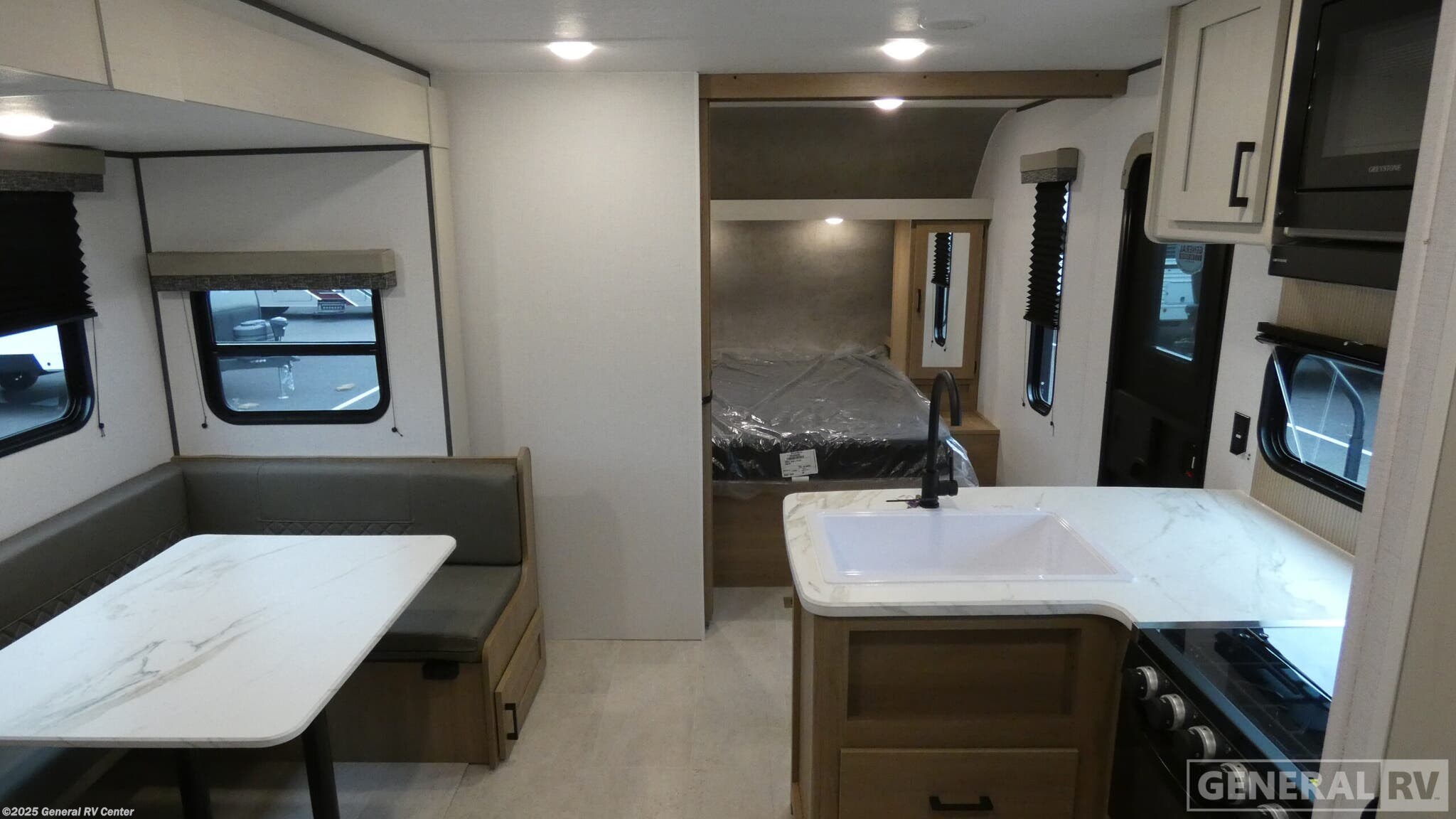 New 2026 Dutchmen Aspen Trail LE 23BH available in Elizabethtown, Pennsylvania