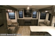 Call now about this 2022 Cruiser RV MPG 2780RE! 2022 Cruiser RV MPG 2780RE - Used Travel Trailer For Sale by General RV Center in Elizabethtown, Pennsylvania