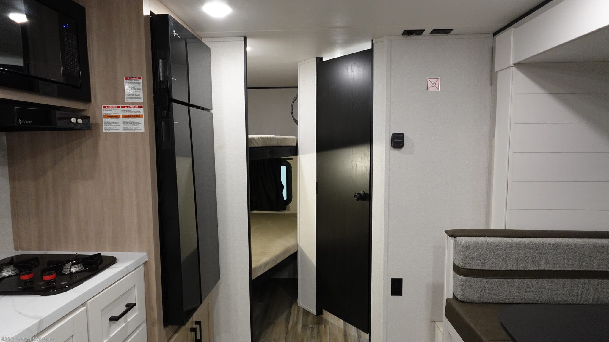 Call now about this 2026 Open Range COLT 18MBS! 2026 Open Range COLT 18MBS - New Travel Trailer For Sale by General RV Center in Elizabethtown, Pennsylvania