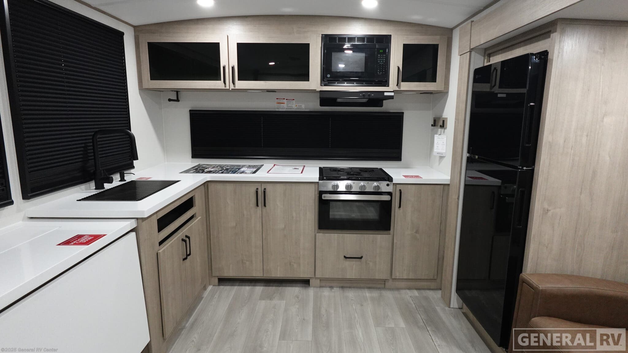 Call now about this 2026 Grand Design Imagine 2700BS! 2026 Grand Design Imagine 2700BS - New Travel Trailer For Sale by General RV Center in Wayland, Michigan