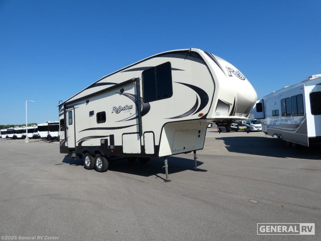 Email now about this 2018 Grand Design Reflection 150 Series 230RL! Used 2018 Grand Design Reflection 150 Series 230RL available in Wayland, Michigan