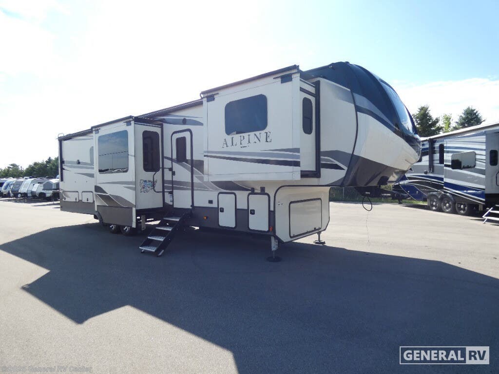 Email now about this 2020 Keystone Alpine 3700FL! Used 2020 Keystone Alpine 3700FL available in Wayland, Michigan