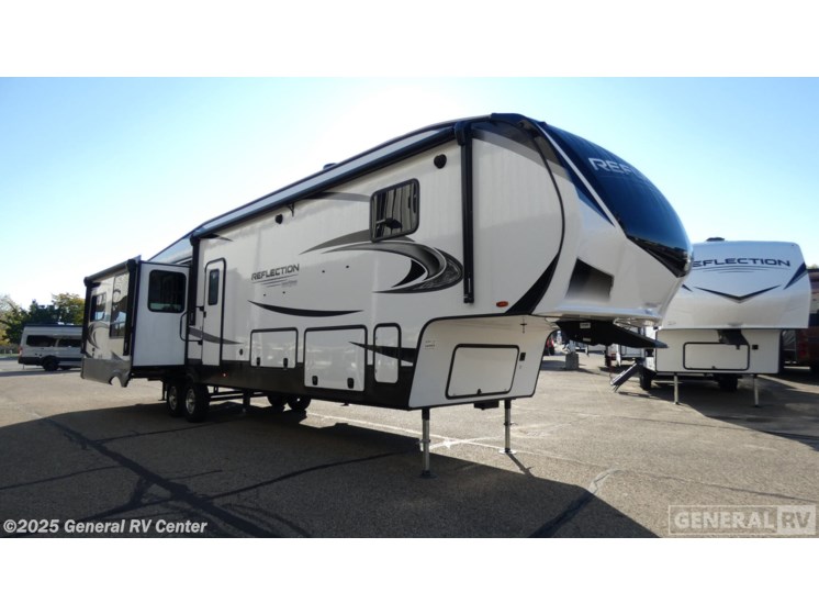 Email now about this 2022 Grand Design Reflection 367BHS! Used 2022 Grand Design Reflection 367BHS available in Wayland, Michigan