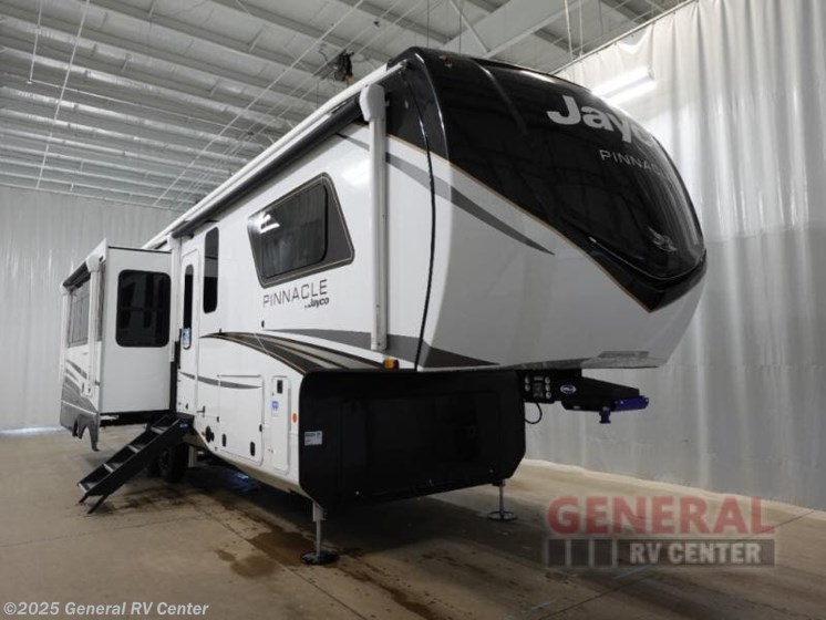 Email now about this 2026 Jayco Pinnacle 32RLTS! New 2026 Jayco Pinnacle 32RLTS available in Wixom, Michigan