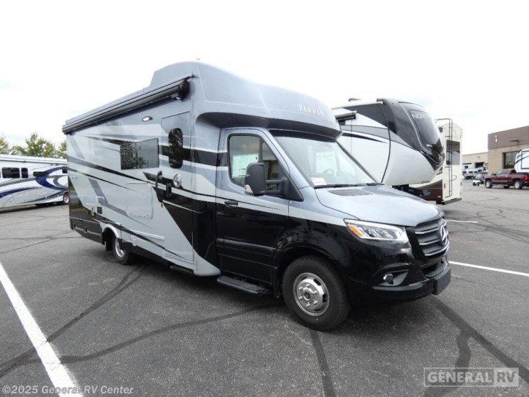 Email now about this 2026 Tiffin Wayfarer 25XRW! New 2026 Tiffin Wayfarer 25XRW available in Wixom, Michigan