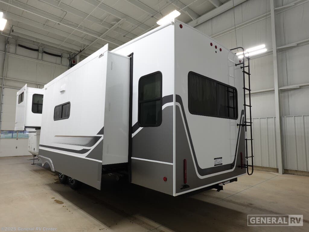 New 2025 Alliance RV Paradigm 370FB available in Wixom, Michigan
